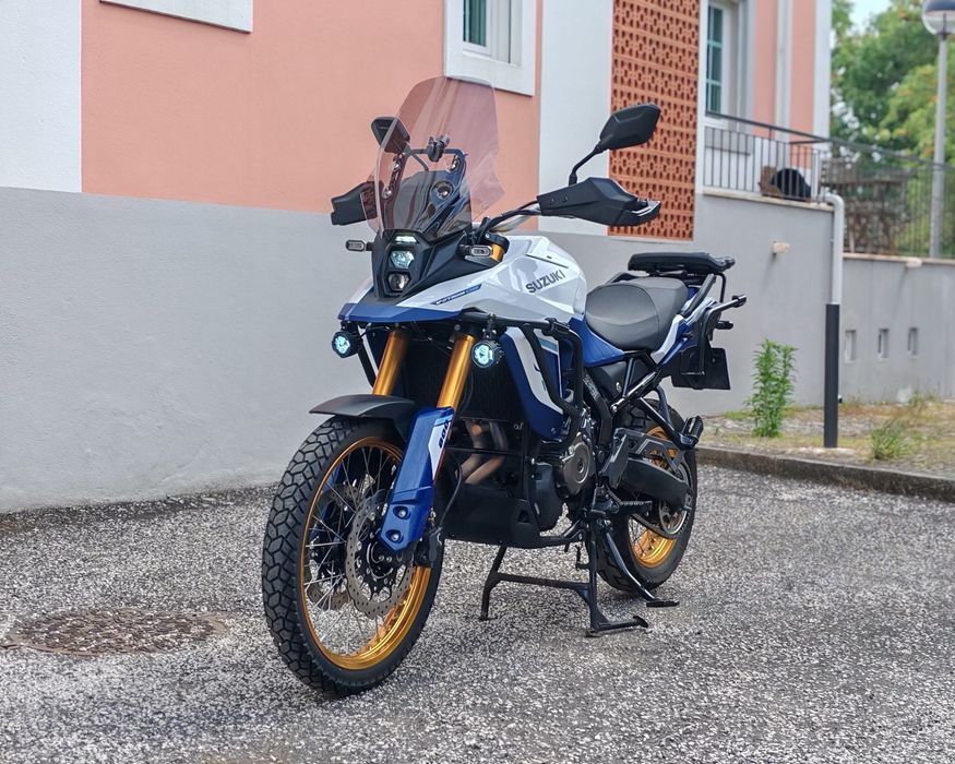 Suzuki DL V-STROM 800 DE