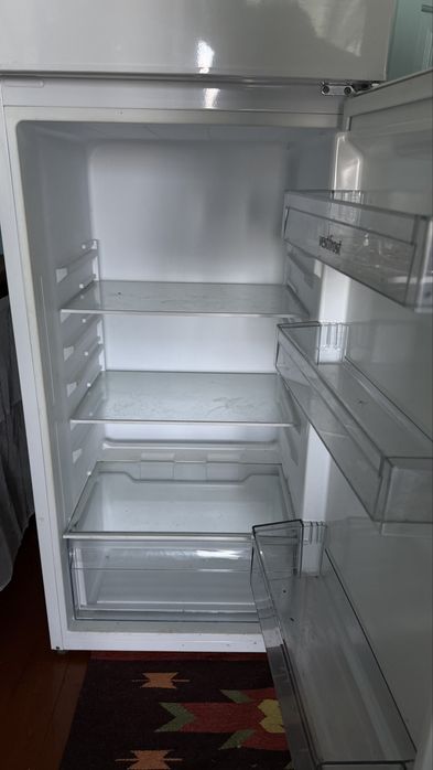 Холодильник VESTFROST