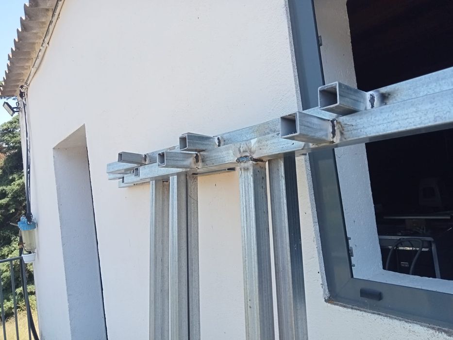 Estendais grande com rodas novos