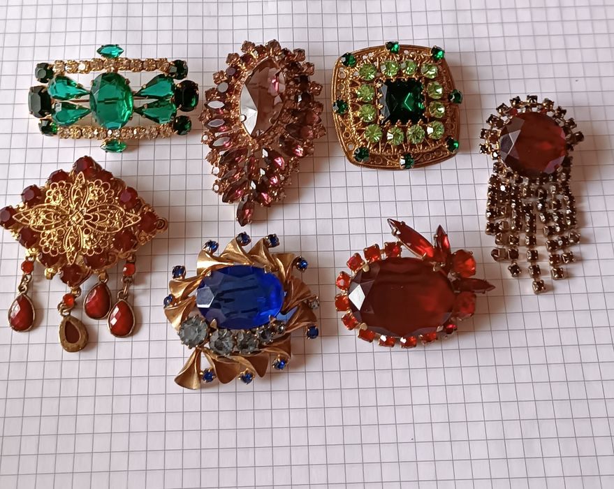 Винтажные броши на подарок