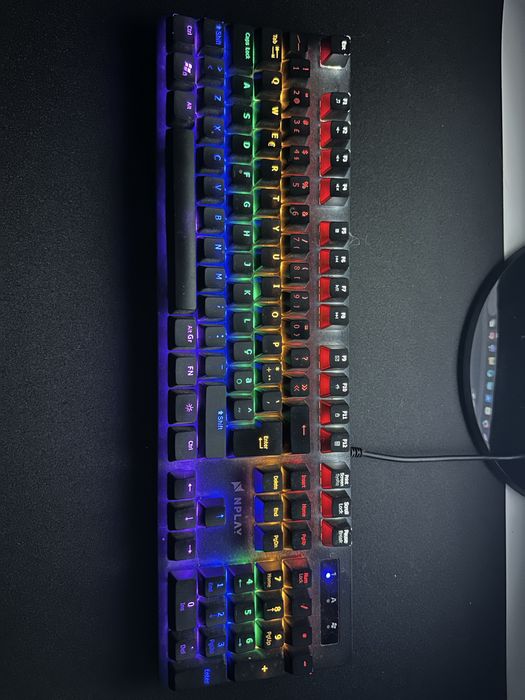 Teclado gaming mecanico Nplay