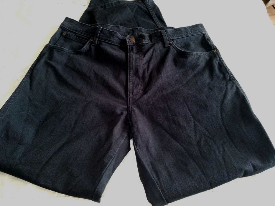 Джинси WRANGLER regular fit  made in Bangladesh  w38/l34
