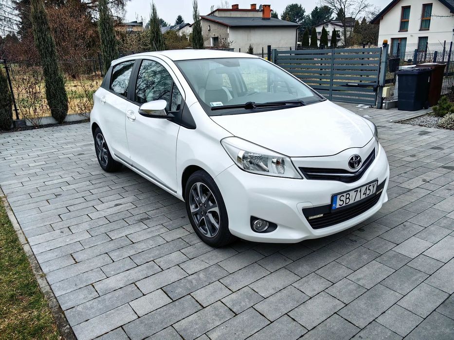 Toyota Yaris Polski salon, 2 komplety kół, Limitowana wersja Trend (449/500)