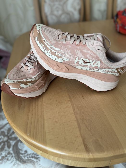Продам кросівки HOKA M Stinson 7