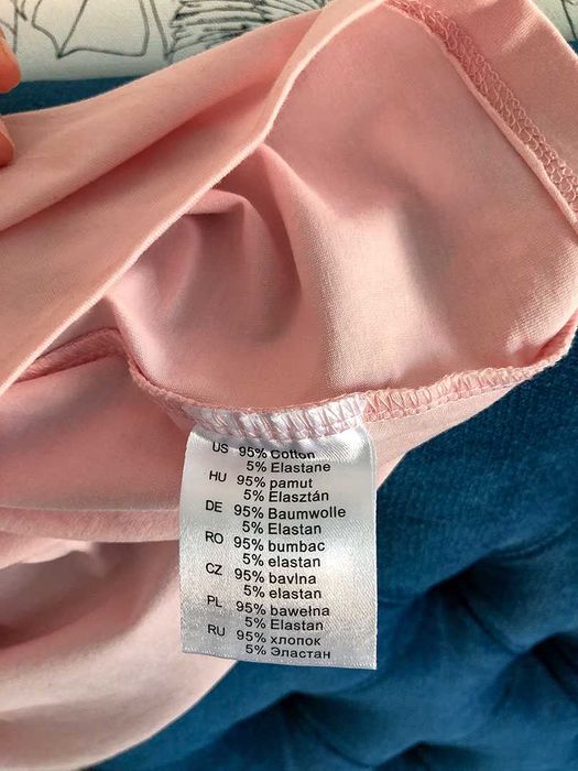 Футболка с вышитой надписью Glo-Story