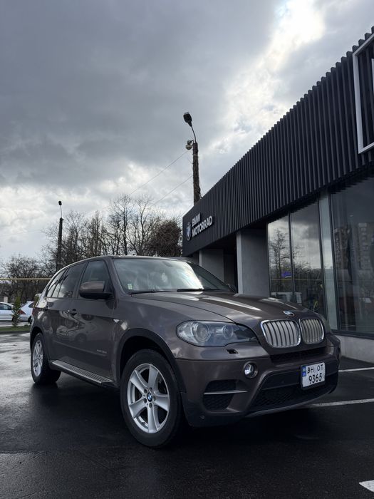 BMW X5 e70 2010 год