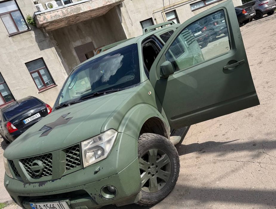 Nissan pathfinder продам ( обмін)