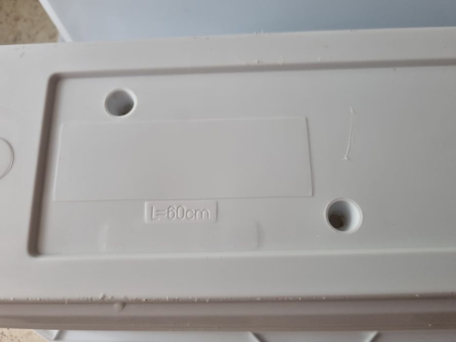 Doniczki skrzynki balkonowe 2 sztuki używane