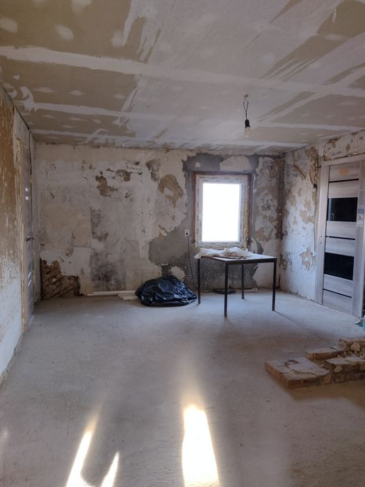 Терміново продам будинок с.Трубки! Можлива розстрочка!