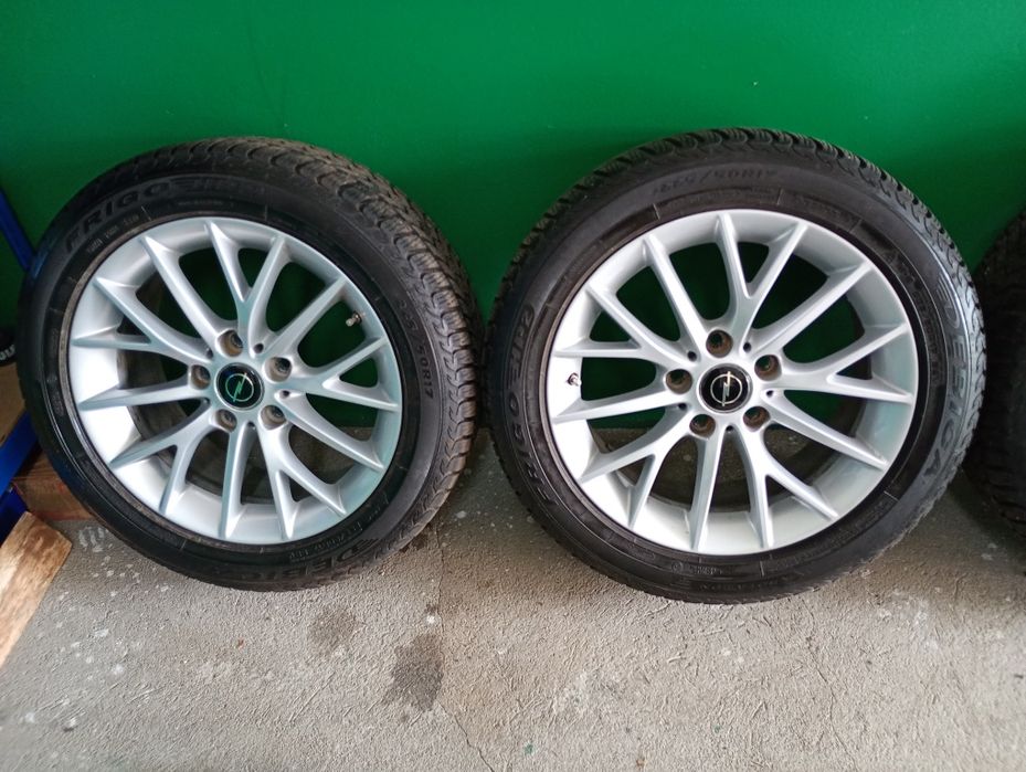 Koła OPEL/BMW 17 5x120 7Jx17 et 40 DĘBICA FRIGO HP2