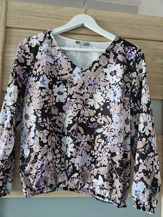 Elegancka bluzka damska polska produkcja BLUE r.40