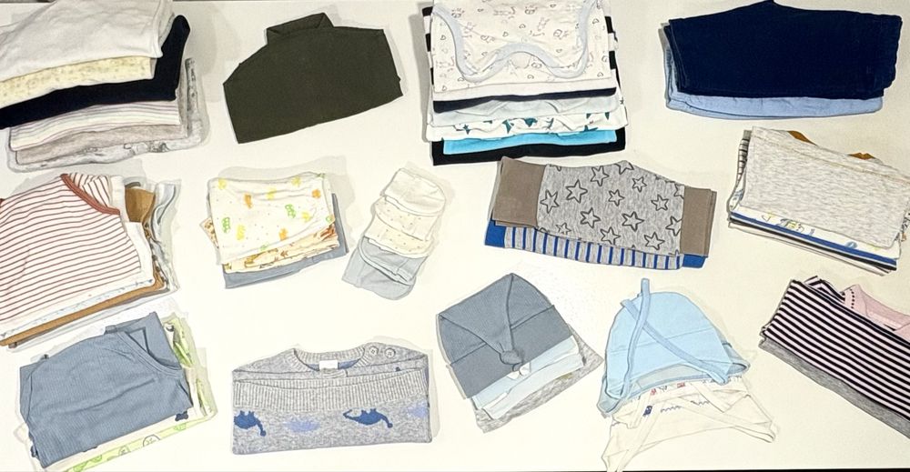 Якісні, фірмові речі, 50 штук, на хлопчика 0-4 місяці!