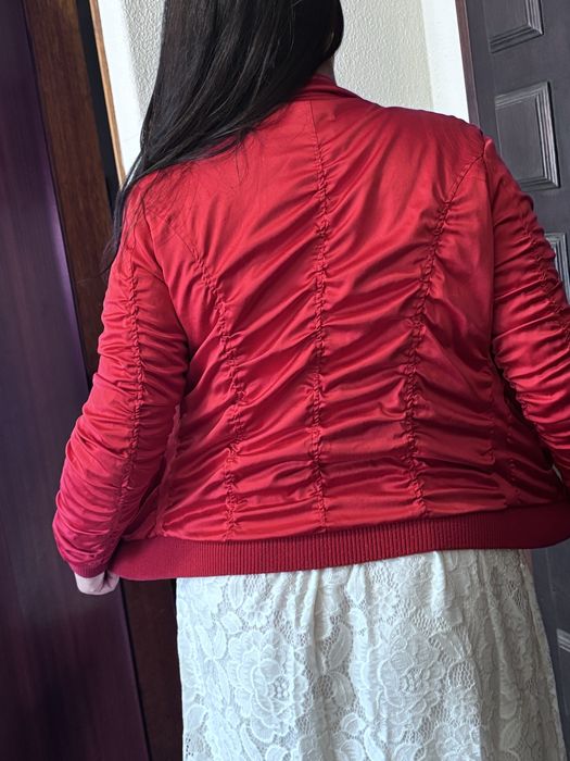 Roupas saia casaco e blusa