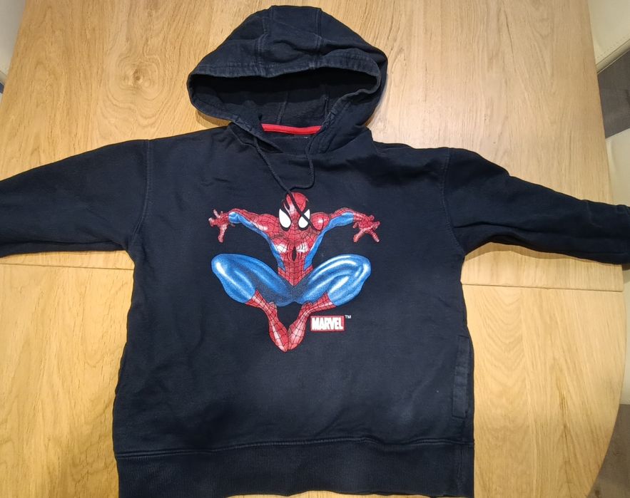 Bluza z kapturem 122