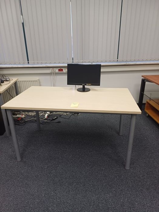 Biurko 140x80 stelaż srebrny