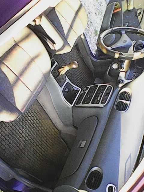 hyundai accent 96 duzo czesci sprawny zabytkowy dach z winylu