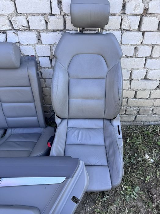 Салон Сидіння Шкіра AUDI A6C6 електро, пам'ять , підсвітка, підігрів