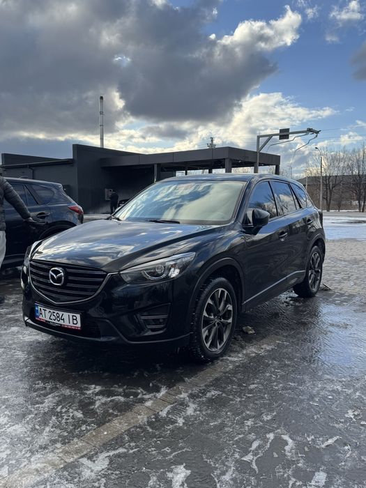 Автомобіль Mazda мазда машина авто