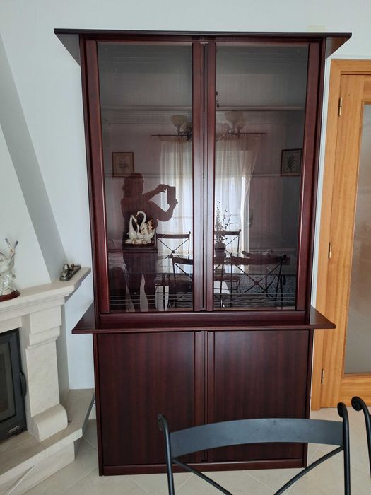 móveis de sala cadeirão e mesa de centro