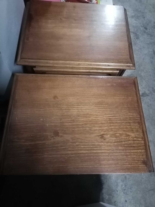 Mesa cabeceira em madeira maciça  3 unidades