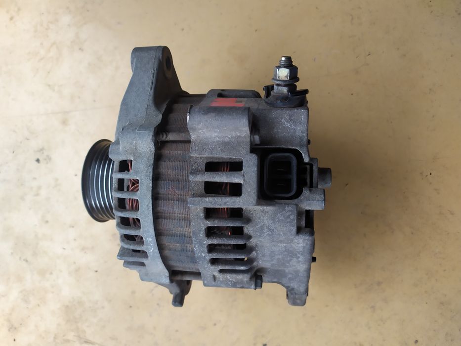 Генератор Nissan Almera N 16