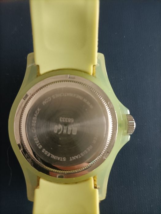 Часы годинник  Mango оригинал