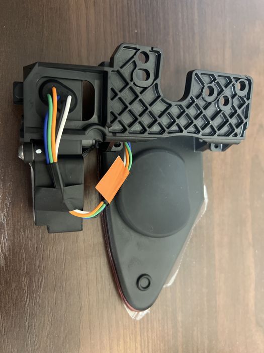 Лючок Порта Зарядки Tesla Model 3 Y S X Plaid Тесла