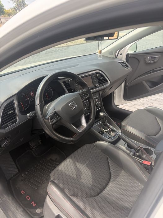 SEAT Leon — fotografia 6