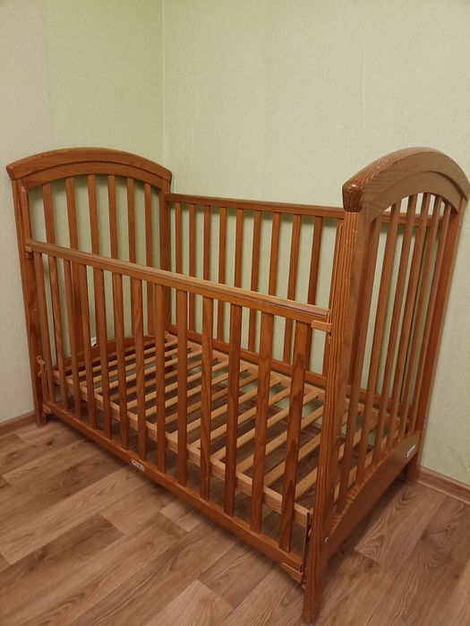 Детская кроватка Trama. Дитяче ліжечко