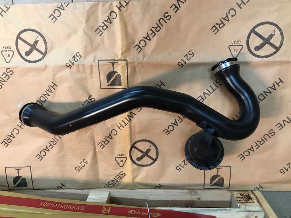 Audi А6 С8 накладка капоту,трос,тросік,направляюча,скоба,петля,комплек