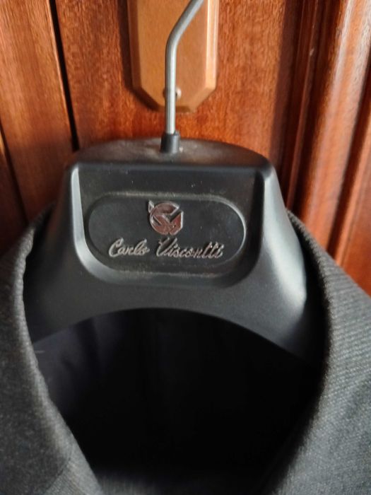 Fato completo de inverno,para homem. Marca: Carlo Viscontii