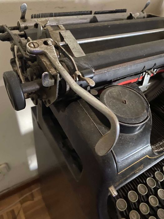 maquina de escrever antiga para recuperar