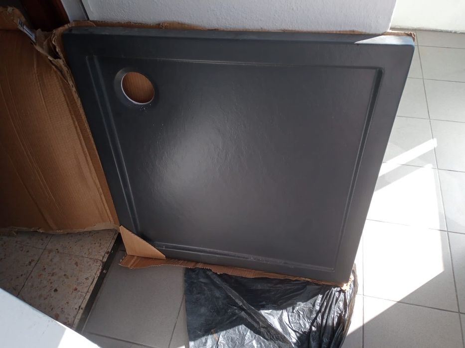 Vendo  Lavatoria, estado Nova.