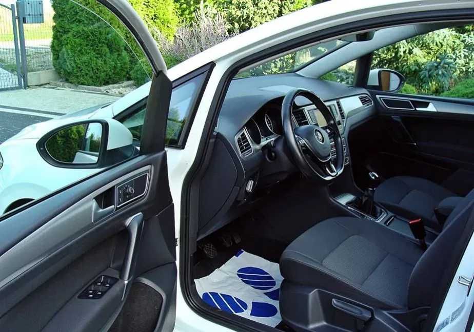 Golf Sportsvan bezwypadkowy pierwszy właściciel w kraju