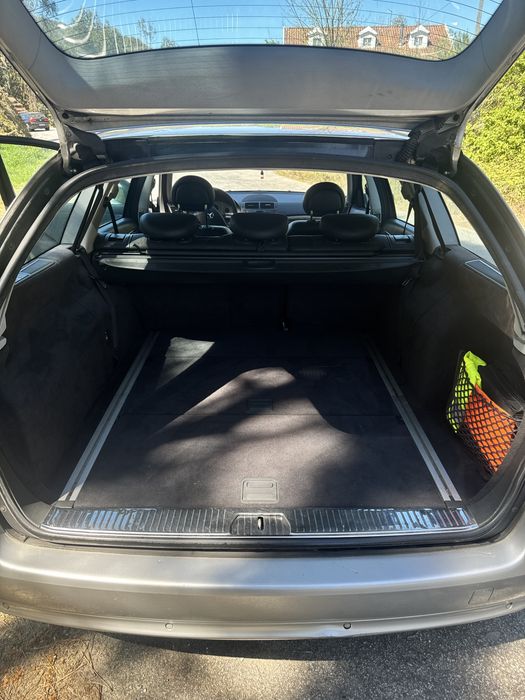 Mercedes-Benz E270 Cdi Avantgarde - 7 (5 + 2) Lugares