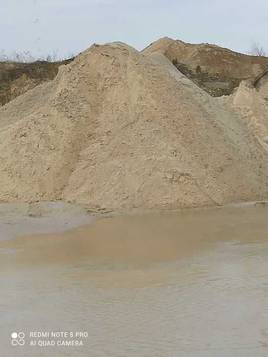 Piasek kwarcowy na ujeżdżalnie konne 0-2 mm szary konie stadnina