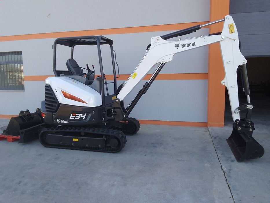 Mini giratória escavadora Bobcat E34, Apenas 380h