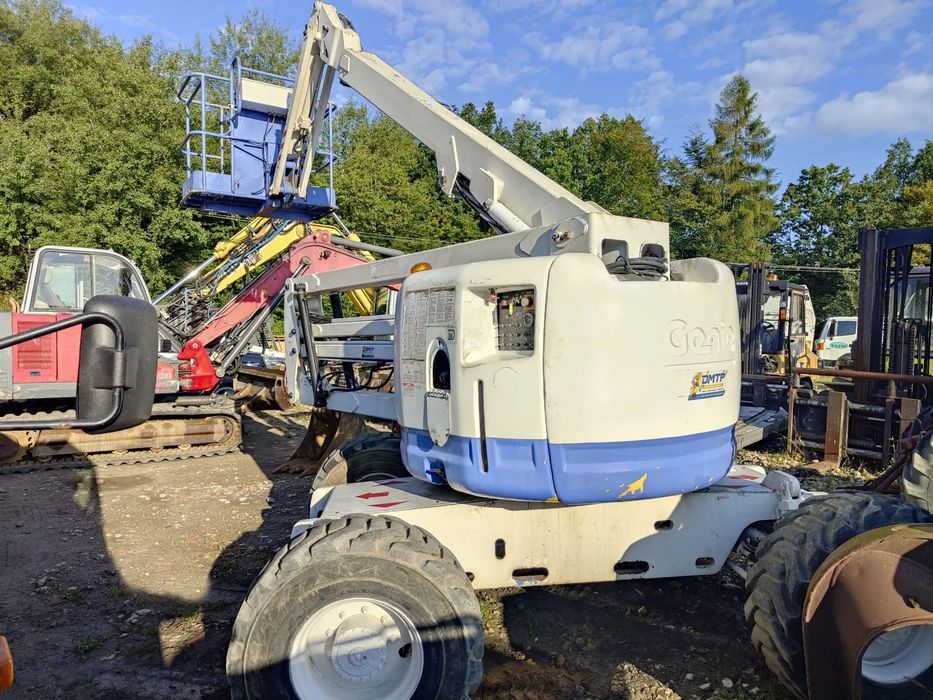 Genie Podnośnik koszowy przegubowy GENIE Z-45/25J 4x4 Wysokość 16 M  Podnośnik koszowy przegubowy GENIE Z-45/25J 4x4 Wysokość 16 M