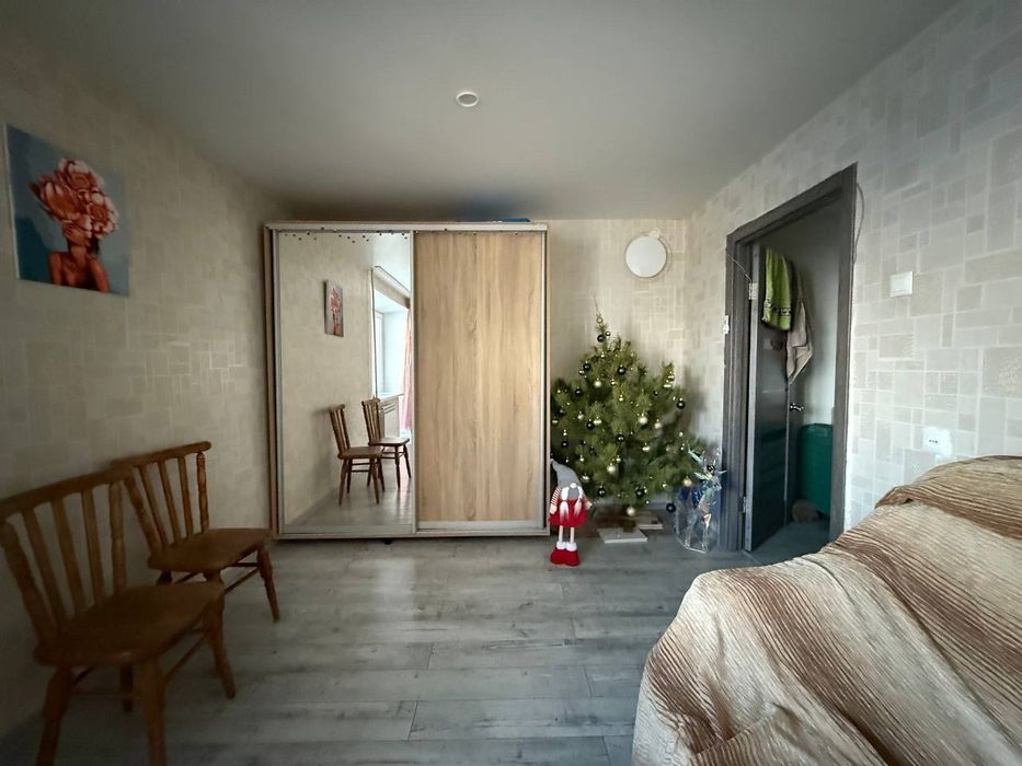 Продаю 2к квартиру в классном доме в хорошем месте