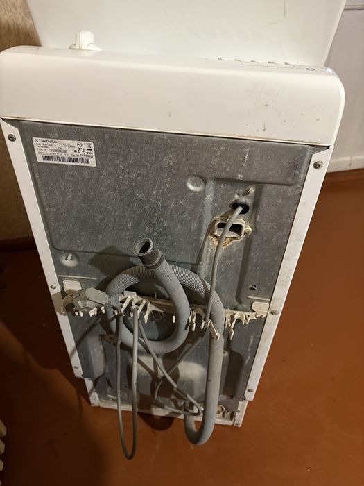 Пральна машина electrolux 5kg