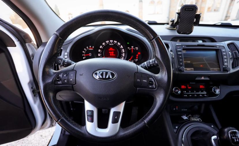 Kia Sportage 2013 дизель 2.0 CRDI повний привод