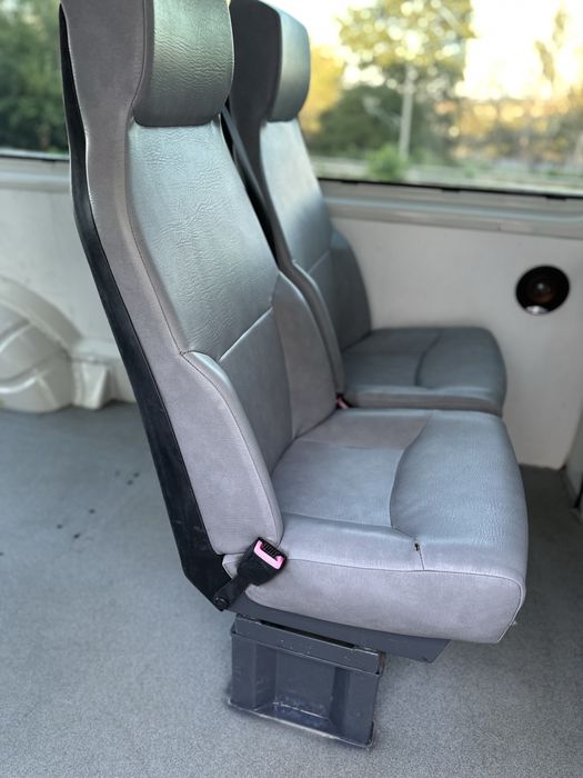 Volkswagen TRANSPORTER 2004 /1.9 D Длинная База