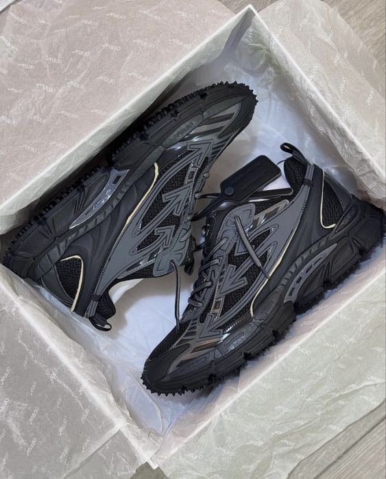 Off-white кросівки оригінал