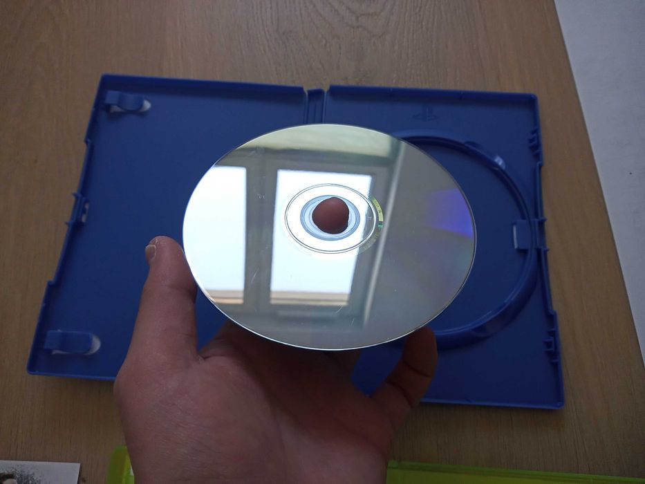 ps2(fight night round 3, fifa 07), pudełko tekken 5, xbox 360(fifa 10)