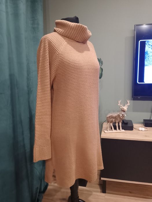 Sukienka na zimę sweterkowa golf r. M