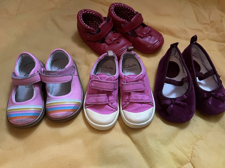 Взуття для дівчинки 21р