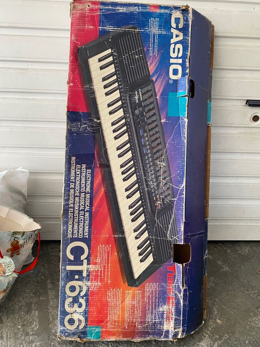 Teclado Casio CT-636 – Eletrónico Vintage