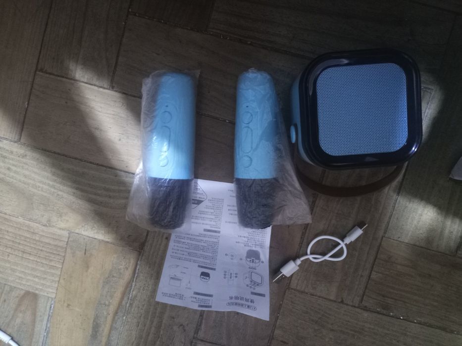 Coluna com microfones