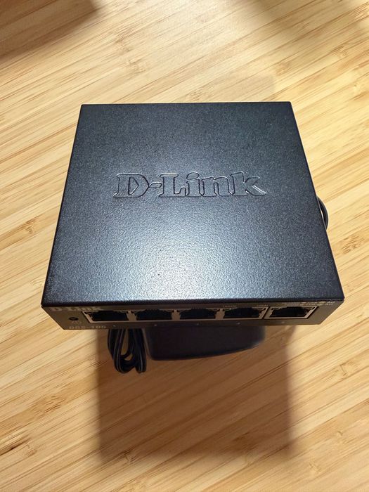 Switch D-Link DGS-105