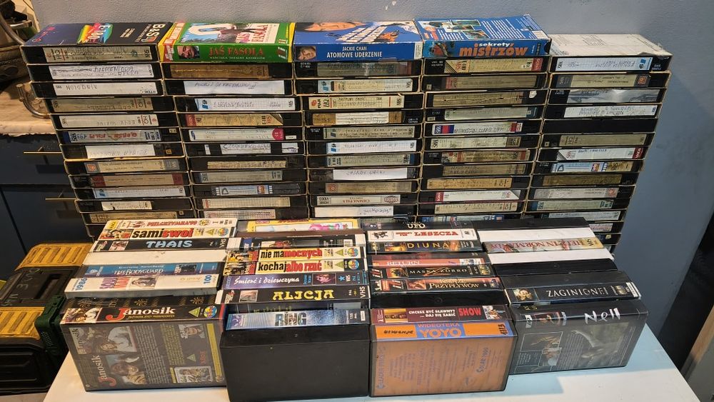 Kasety VHS 250szt